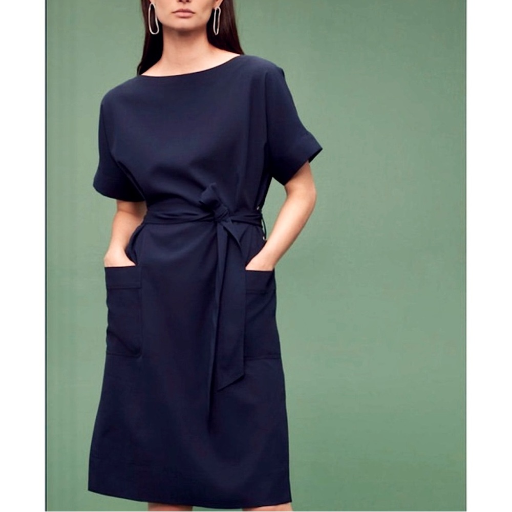 Aritzia Babaton Navy Blue Midi Dress Size M